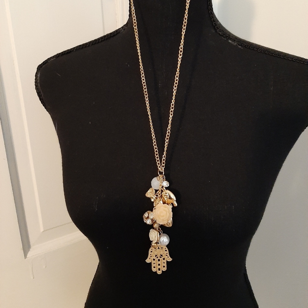 Cute necklace